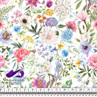 Motif Floral Coloré de Printemps sur Fond Blanc
