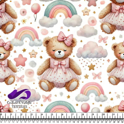 Mignonnes ourses en peluche, arc-en-ciel et étoiles